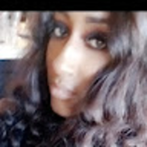 Meet your Posher, Shanequa - Picture 1 of 1